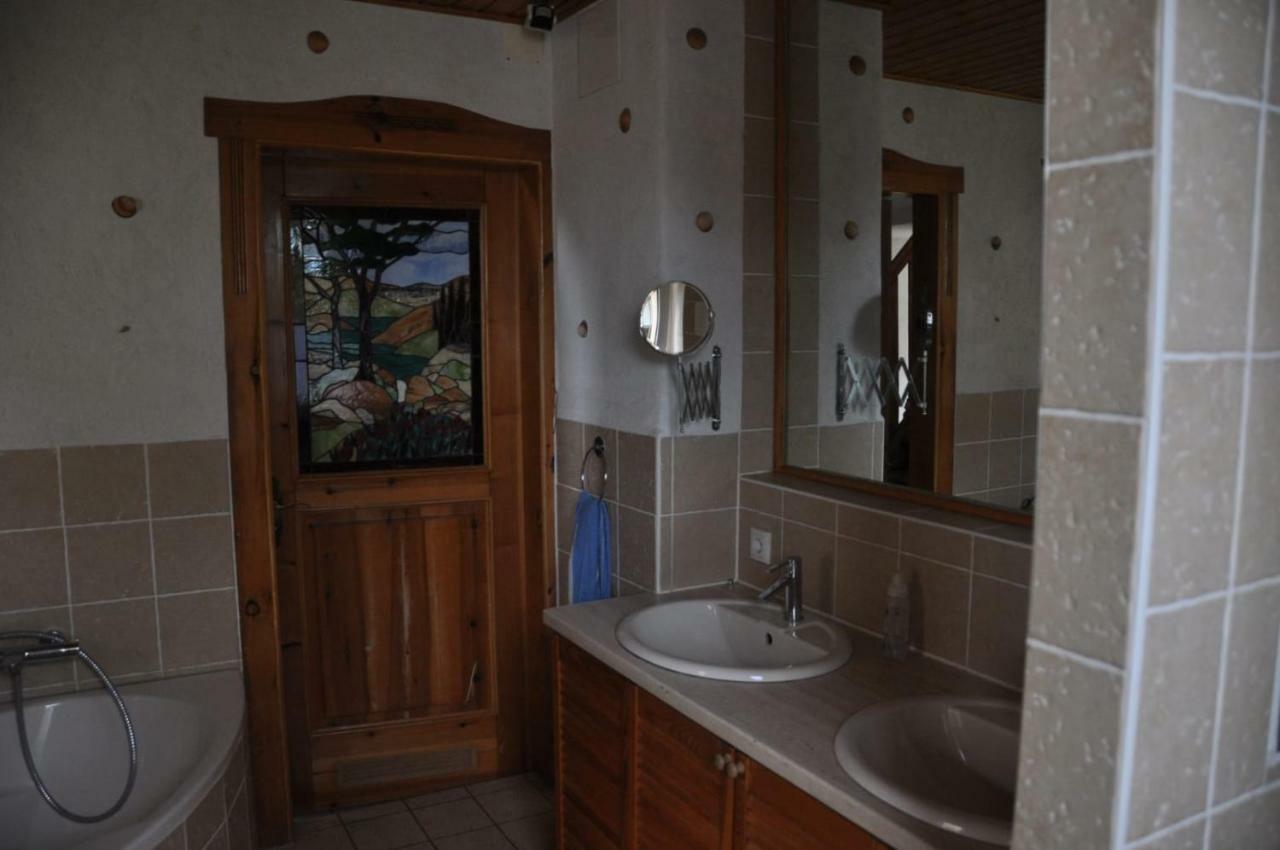 Ferienwohnung Am Park Pegau ภายนอก รูปภาพ