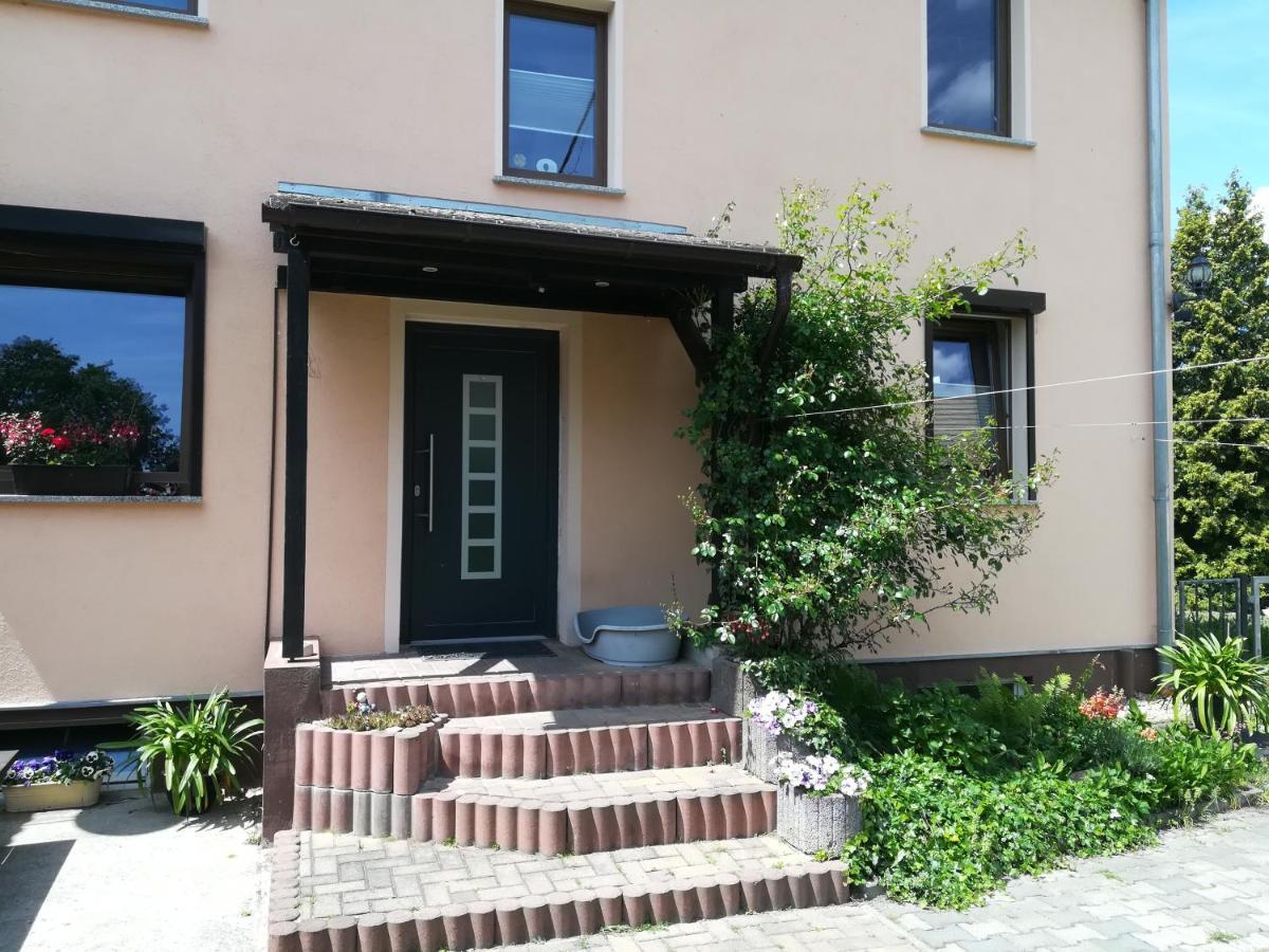 Ferienwohnung Am Park Pegau ภายนอก รูปภาพ